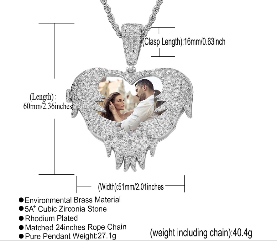 LoveShellâ„?â€?Custom Clamshell Heart Photo Pendant | Iced Out Zircon